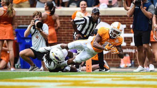 Tennessee steamroll Tennessee Tech in 56-0 win (College Football)