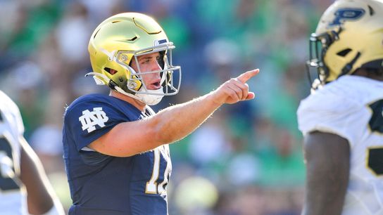 Jack Coan faces former team when Notre Dame meets Wisconsin (College Football)