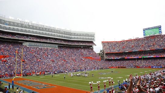 Florida picks up four-star commitments from 2023, '24 classes (College Football)