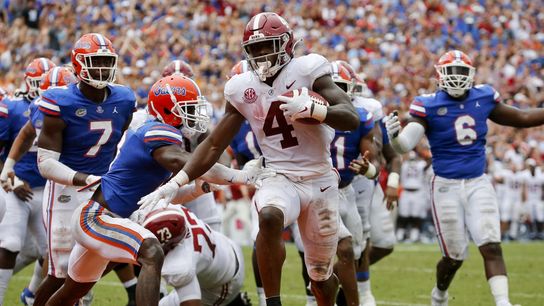 Alabama leading rusher Brian Robinson Jr. dealing with rib injury (College Football)