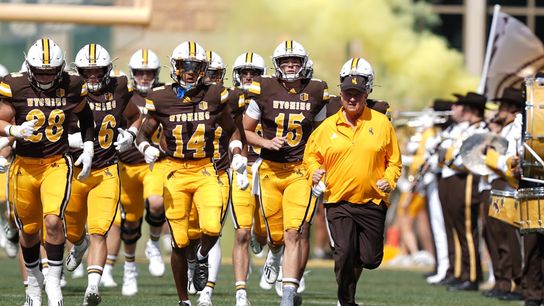 Wyoming's holiday wish list: a quarterback (College Football)