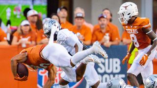 Coming off loss, Texas runs roughshod over Rice (College Football)