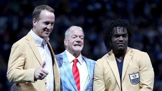 Colts dedicate season to late owner Jim Irsay, city (NFL)