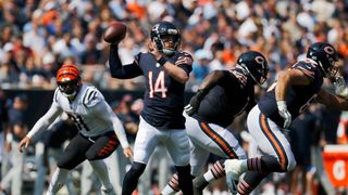 Andy Dalton questionable; Bears to make QB decision on Sunday (NFL)
