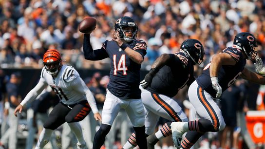 Andy Dalton questionable; Bears to make QB decision on Sunday (NFL)