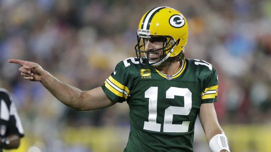 Favored 49ers face backfield issues as Packers visit (NFL)