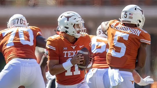 Casey Thompson steers Texas to rout of Texas Tech (College Football)