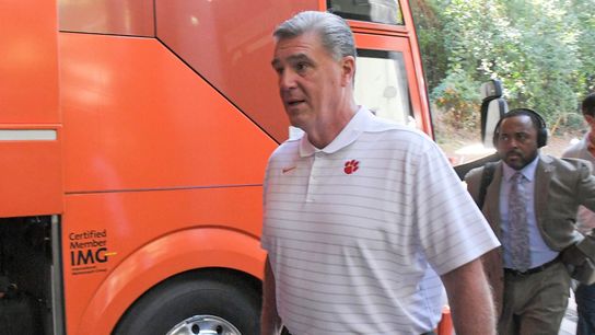 Miami reportedly set to hire Clemson AD to same role (College Football)