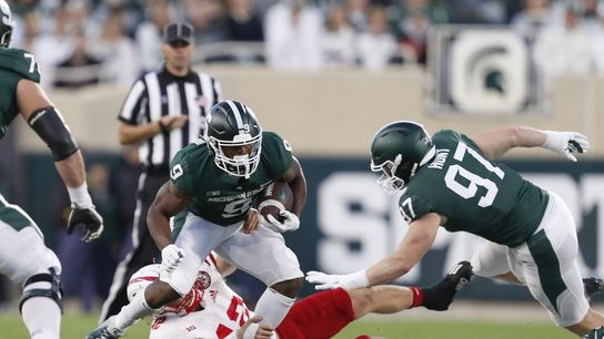No. 20 Michigan State ties game late, beats Nebraska in OT (College Football)