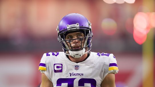 Vikings S Harrison Smith, CB Patrick Peterson return (NFL)
