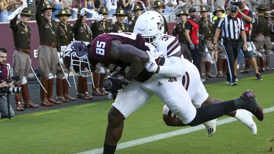 Mississippi State escapes with upset win over No. 15 Texas A&M (College Football)