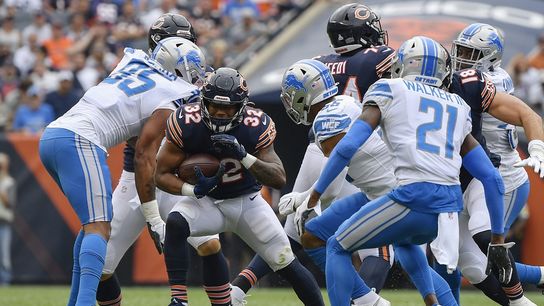 Bears RB David Montgomery injures left knee (NFL)