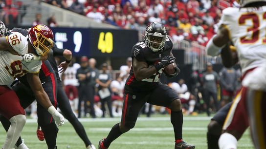 Taylor Heinicke's late TD pass lifts Washington over Atlanta (NFL)