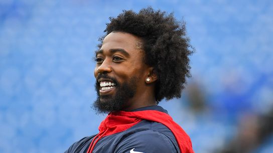 Texans welcome 'boost' from QB Tyrod Taylor's return (NFL)
