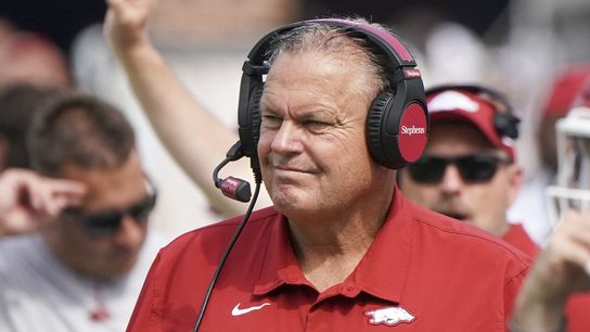 Reeling Arkansas hoping for a breather vs. Arkansas-Pine Bluff (College Football)