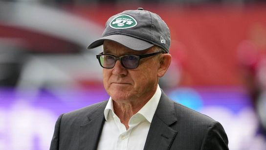 Jets owner ready to find 'missing piece' QB, return to playoffs (NFL)