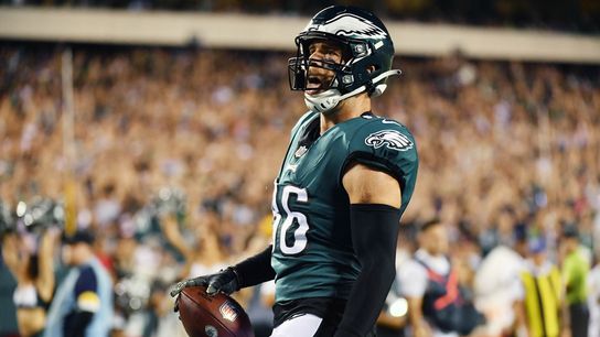 Eagles trade veteran TE Zach Ertz to Cardinals (NFL)