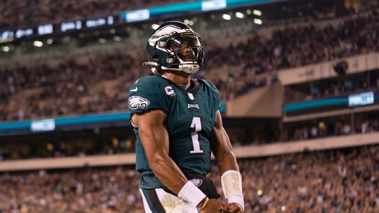 NFL's Bucs-Eagles matchup tops NLDS Game 5 in TV ratings (NFL)