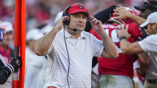 AP Top 25 poll: Georgia holds on to No. 1; Bama up to No. 3 (College Football)