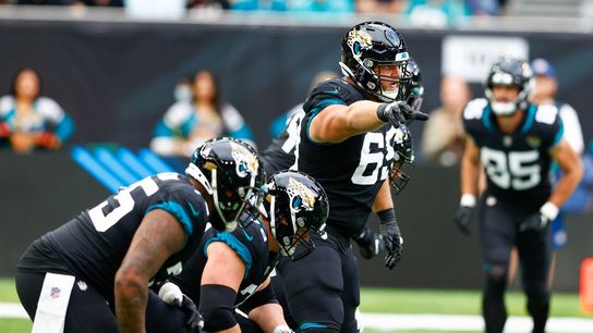 Jaguars re-sign OL Tyler Shatley to reported 2-year contract (NFL)