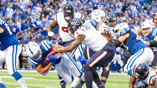 Texans sign DE Mario Addison, trade CB Lonnie Johnson to Chiefs (NFL)