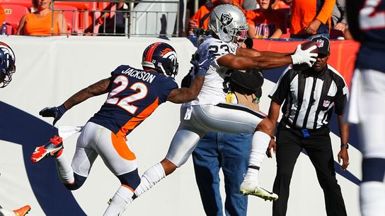 Raiders defeat Broncos to begin post-Gruden era (NFL)