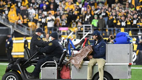 Preliminary scans 'clear' for Seattle DE Darrell Taylor (NFL)