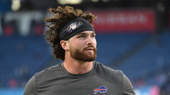 Report: Bills TE Dawson Knox broke hand against Titans (NFL)
