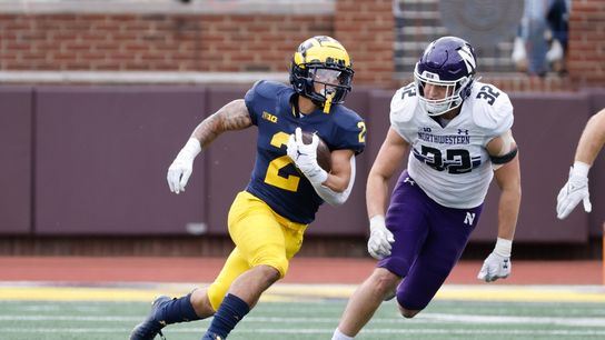 No. 6 Michigan runs all over Northwestern (College Football)