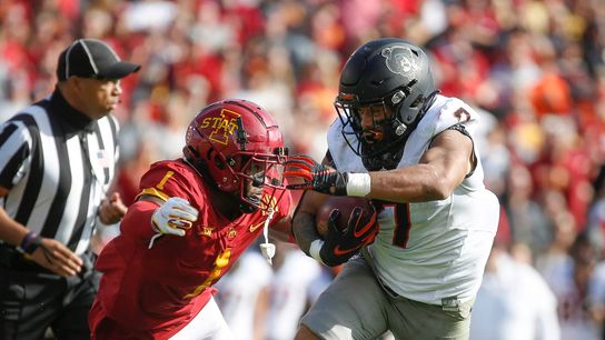 Iowa St. upends No. 8 Oklahoma St., 24-21 (College Football)