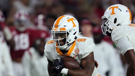 Tennessee leading rusher Tiyon Evans enters transfer portal (College Football)