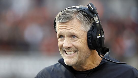 Cameron Rising helps No. 24 Utah hold off Arizona (College Football)