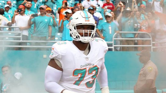 Dolphins RT Austin Jackson (ankle) lands on IR (NFL)