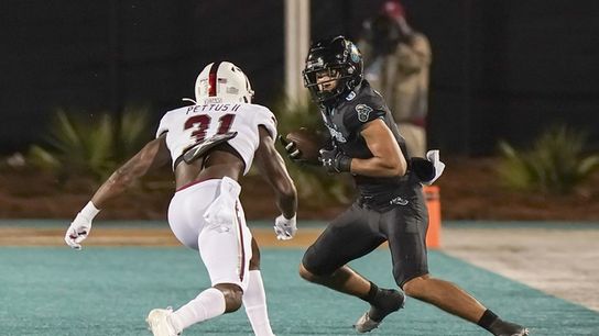 Grayson McCall guides No. 24 Coastal Carolina past Troy (College Football)