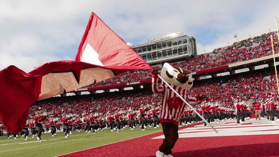 4-star 2024 QB Mabrey Mettauer commits to Wisconsin (College Football)