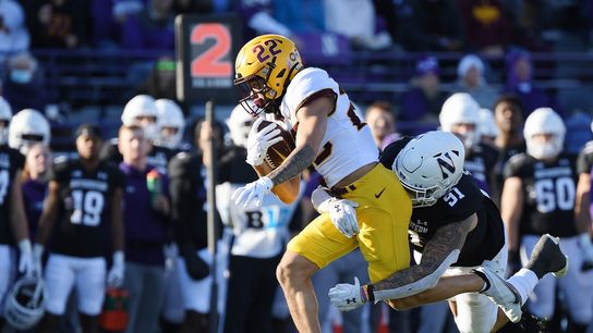 Mar'Keise Irving helps Minnesota run by Northwestern (College Football)