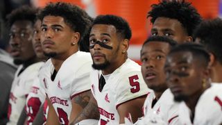 Fresno State WR Jalen Cropper leaves game with knee injury (College Football)