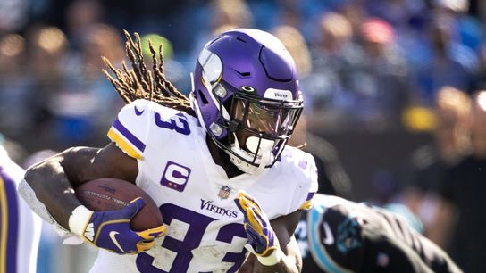 Ex-girlfriend sues Vikings RB Dalvin Cook, alleges abuse (NFL)