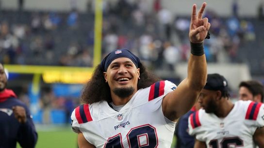 Report: Pats sign LB Jahlani Tavai to 2-year extension (NFL)