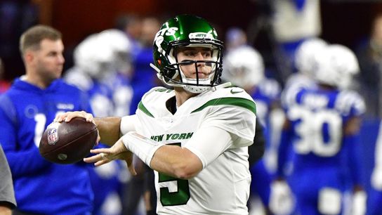 Jets QB Mike White (forearm) questionable to return vs. Colts (NFL)