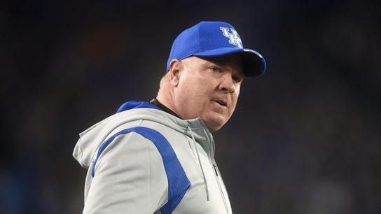 Kentucky, Mark Stoops agree on contract extension (College Football)