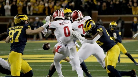 Hassan Haskins' career day lifts No. 7 Michigan over Indiana (College Football)
