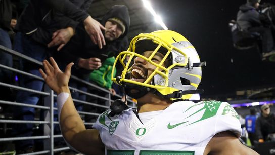 No. 3 Oregon attempts to keep rising vs. Washington St. (College Football)