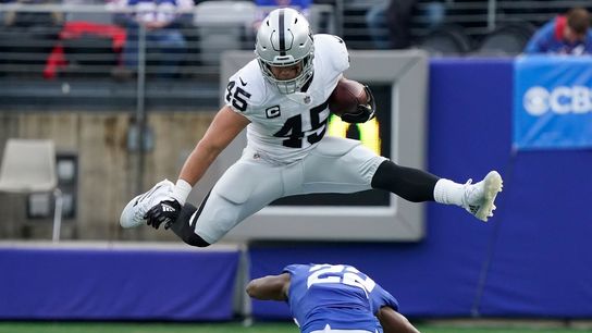 Report: Raiders FB Alec Ingold (ACL) done for season (NFL)