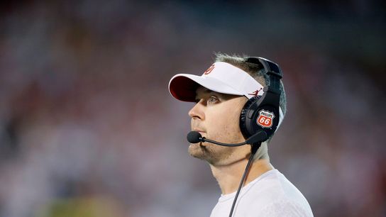 Southern Cal hires Lincoln Riley away from Oklahoma (College Football)