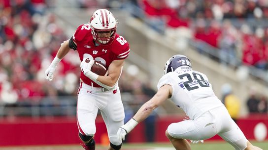 No. 18 Wisconsin in complete control vs. Northwestern (College Football)