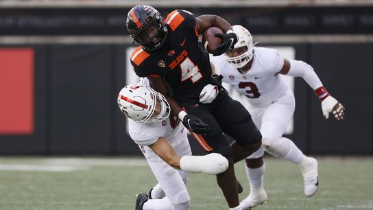 Chance Nolan leads Oregon State to easy win vs. Stanford (College Football)