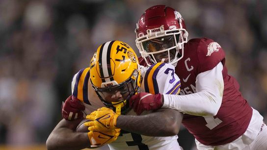 No. 25 Arkansas takes down LSU in OT (College Football)