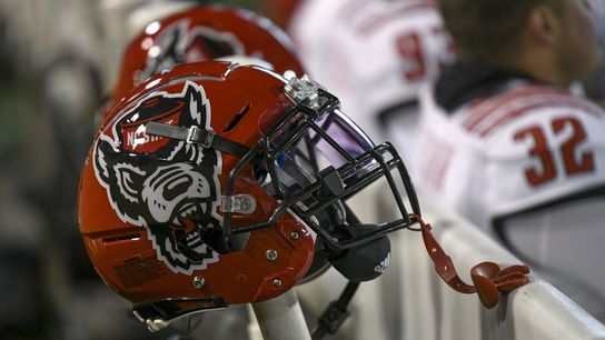 No. 20 NC State, still eying ACC title, hosts bowl-hungry Syracuse (College Football)