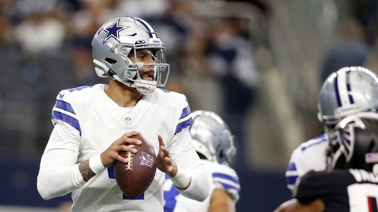Cowboys favored to extend Raiders' slide on Thanksgiving (NFL)